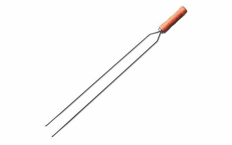 espeto-churrasco Descubra os principais tipos de espeto para churrasco e acerte na escolha para grelhar carnes perfeitas. Confira dicas essenciais
