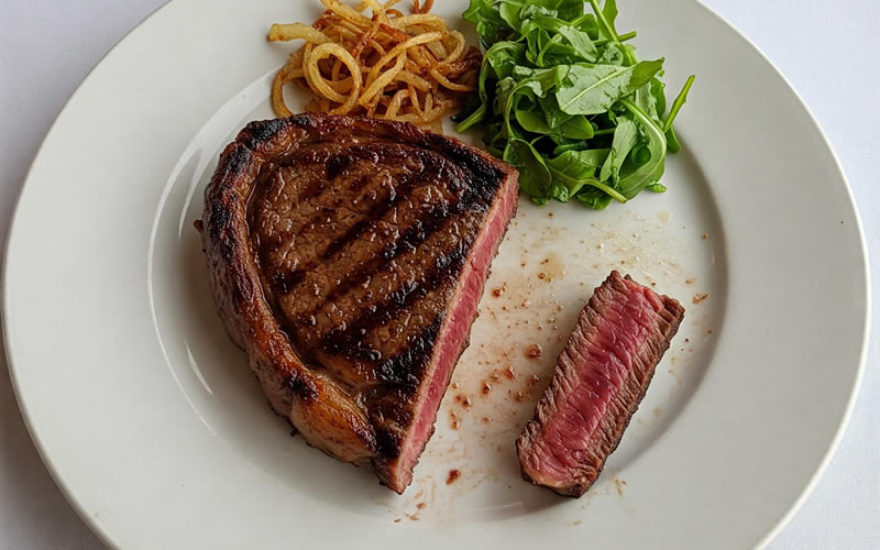picanha Picanha na pedra: descubra o sabor intenso do churrasco na pedra. Uma experiência gastronômica única e deliciosa