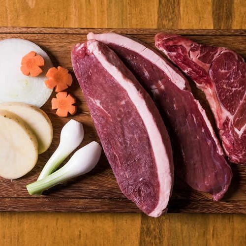 Apresentação de diferentes cortes de carnes